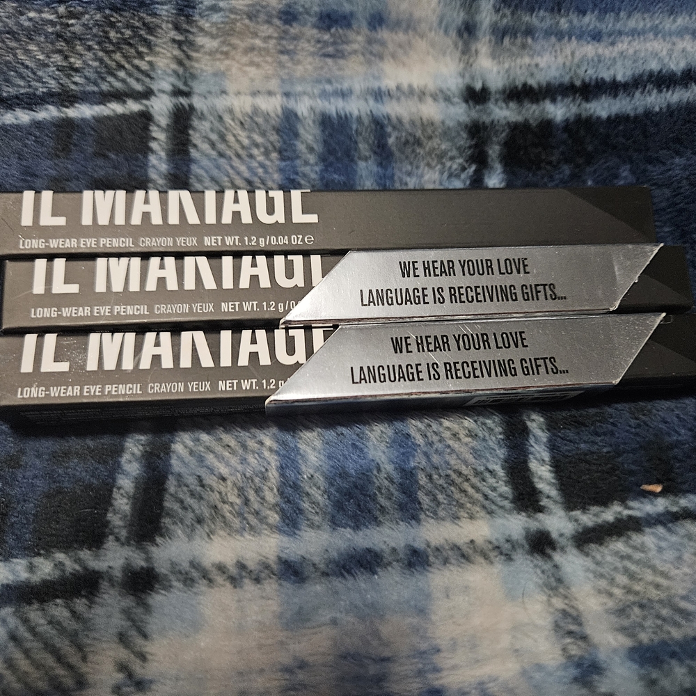 IL MAKIAGE Long-Wear Eye Pencil Set